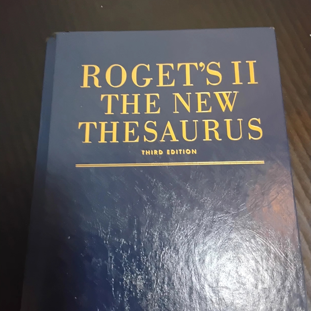 II The New Thesaurus - Third Edition - Blue